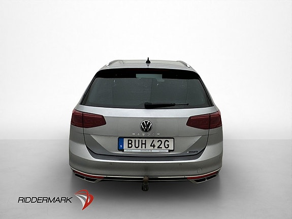 Volkswagen Passat 6 of 30