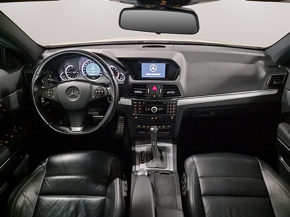 Mercedes-Benz E350 13 of 18