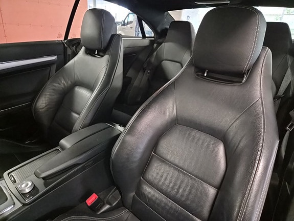 Mercedes-Benz E350 14 of 18