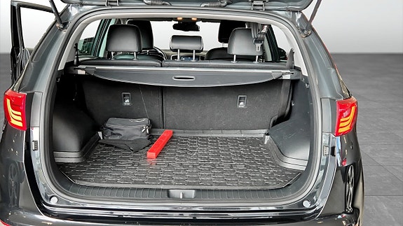 Kia Sportage 12 of 12