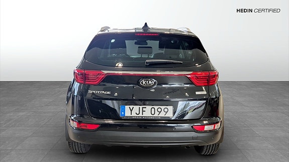 Kia Sportage 5 of 12
