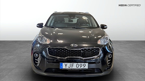 Kia Sportage 2 of 12