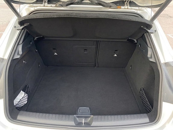 Mercedes-Benz GLA220 d 16 of 19
