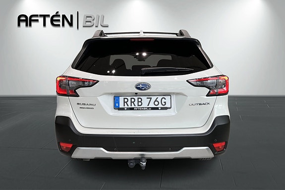 Subaru Outback 8 of 30