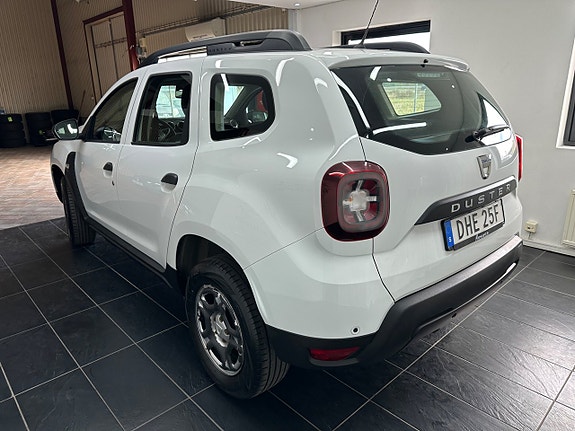 Dacia Duster 6 of 13