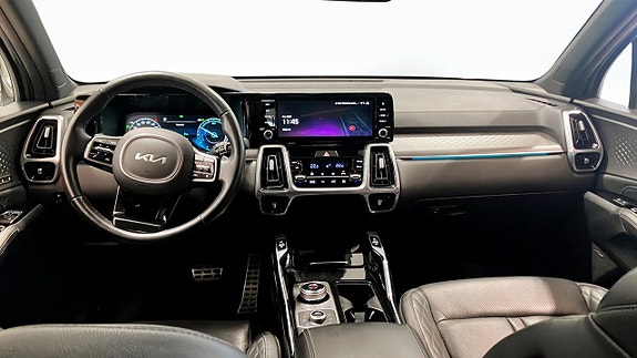 Kia Sorento 7 of 12