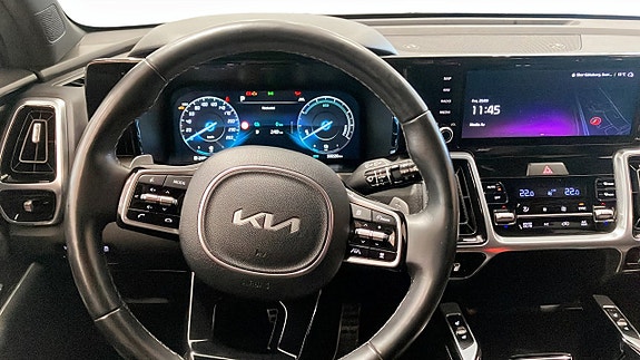 Kia Sorento 10 of 12