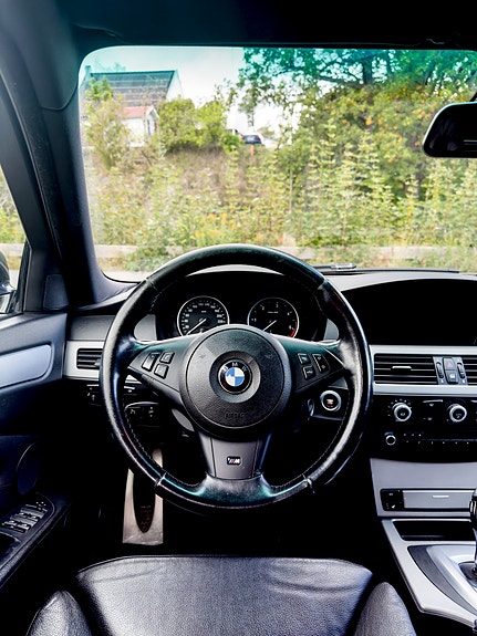 BMW 525d 10 of 13
