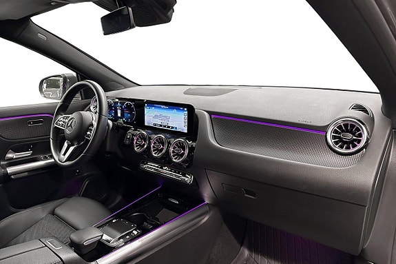 Mercedes-Benz EQA250 9 of 11