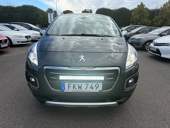 Peugeot 3008 8 of 25
