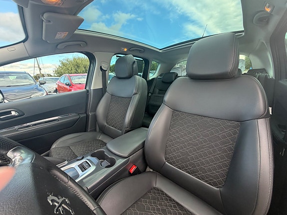 Peugeot 3008 12 of 25