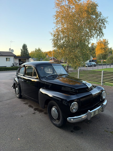 Volvo PV 2 of 6