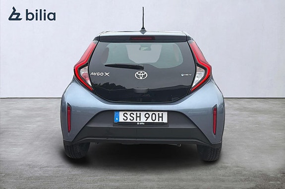 Toyota Aygo X 6 of 21