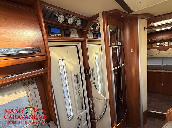 Carthago CHIC E-LINE I 51 Queenbed/Hydr.stödben/AC 9 of 15
