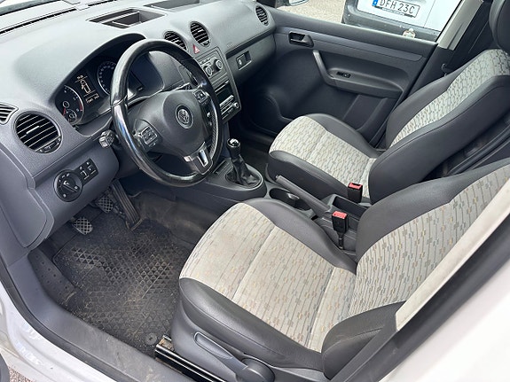 Volkswagen Caddy 8 of 8