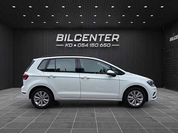 Volkswagen Golf Sportsvan 5 of 19