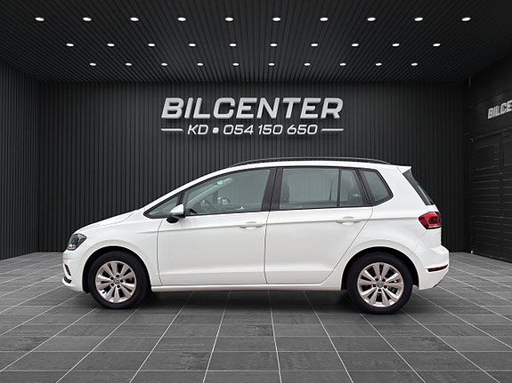 Volkswagen Golf Sportsvan 4 of 19