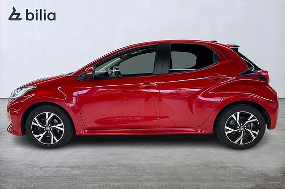 Toyota Yaris 3 of 21