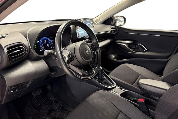 Toyota Yaris 14 of 21
