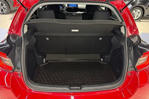Toyota Yaris 12 of 21