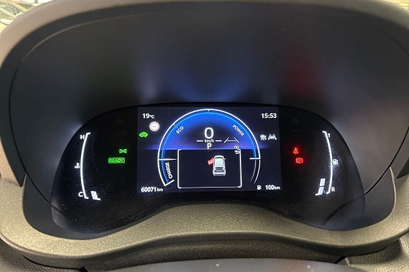 Toyota Yaris 16 of 21