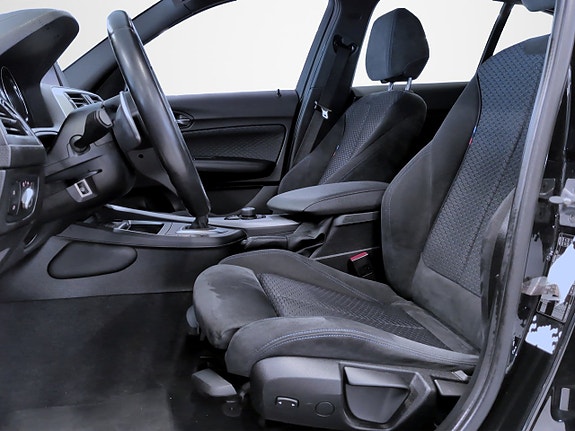 BMW 120d 7 of 16