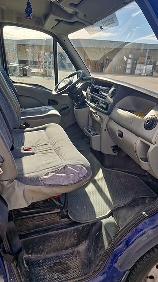Nissan Interstar 10 of 13