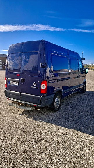 Nissan Interstar 4 of 13