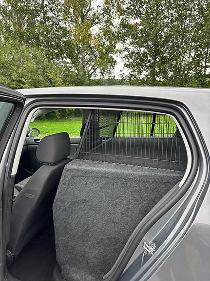 Volkswagen Golf V 6 of 9
