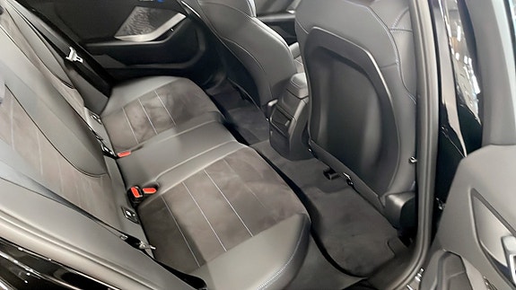 BMW 120 5 of 9