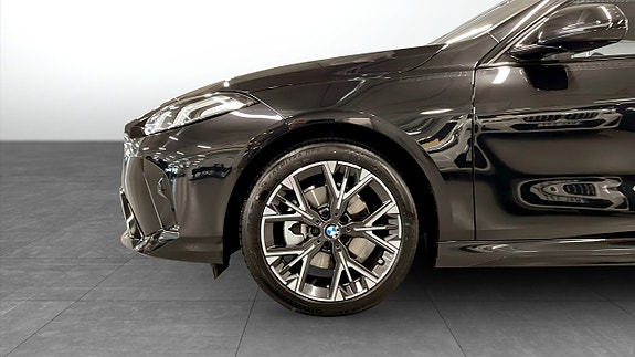 BMW 120 9 of 9