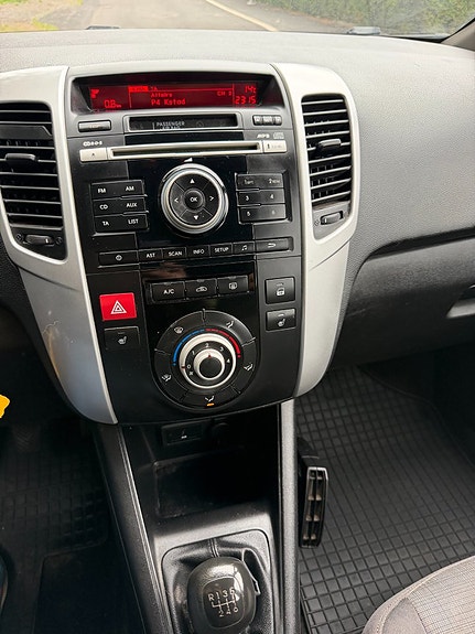 Kia Venga 5 of 5