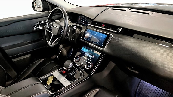 Land Rover Range Rover Velar 3 of 9