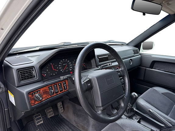 Volvo 940 12 of 20