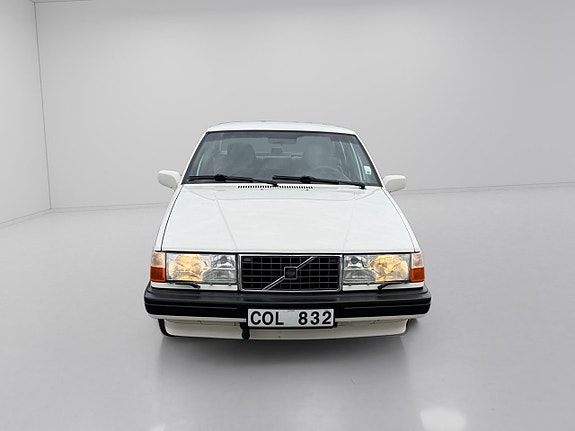 Volvo 940 2 of 20