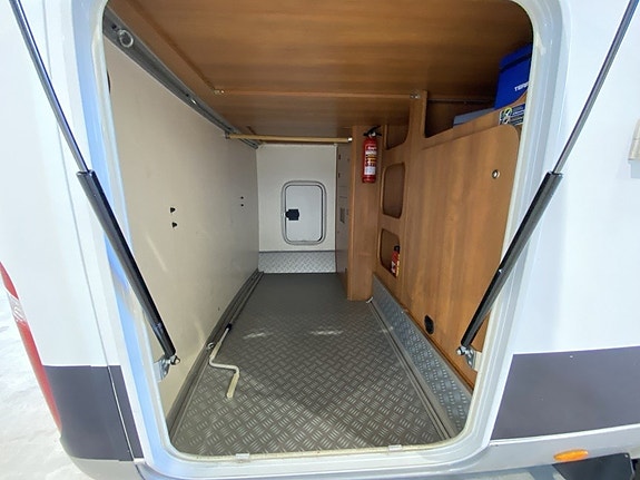 Hobby T 500 GESC Cykelställ/B-körkort/Stort garage 23 of 24