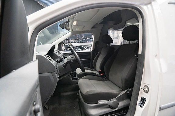 Volkswagen Caddy Maxi 15 of 17