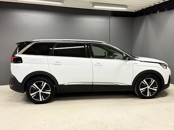 Peugeot 5008 6 of 14