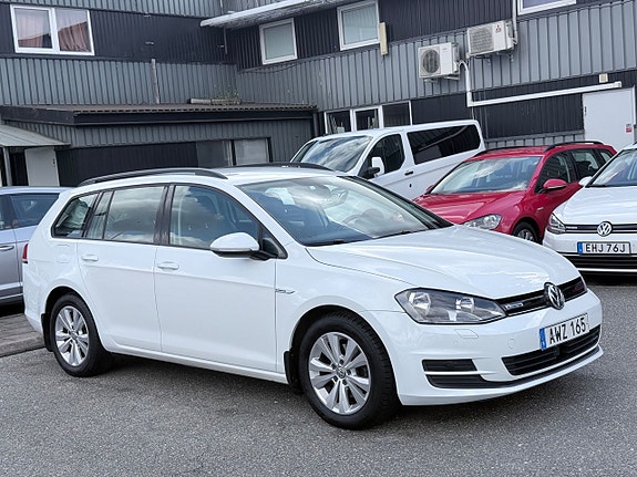 Volkswagen Golf I 2 of 9