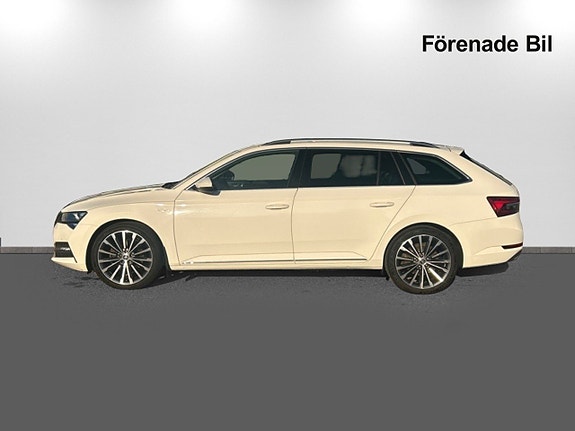 Skoda Superb 4 of 24