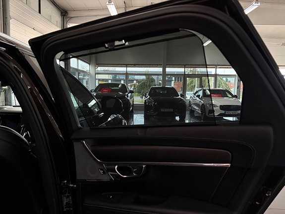 Volvo V90 Cross Country 16 of 22