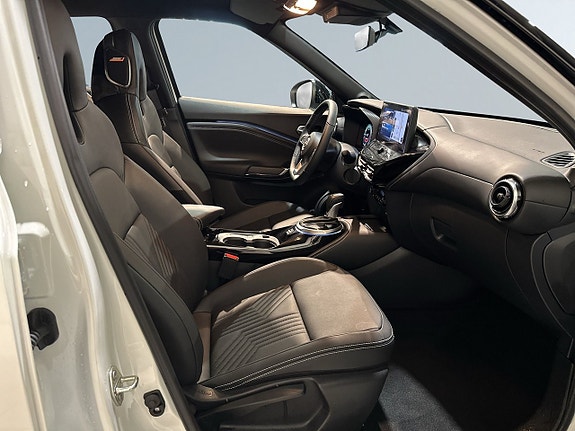 Nissan Juke 10 of 23