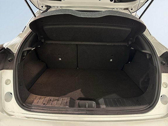 Nissan Juke 12 of 23