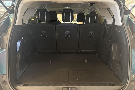 Peugeot 5008 20 of 27