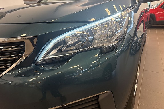 Peugeot 5008 27 of 27