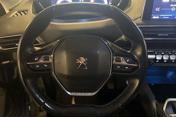 Peugeot 5008 18 of 27