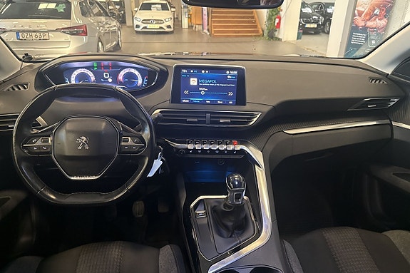 Peugeot 5008 19 of 27