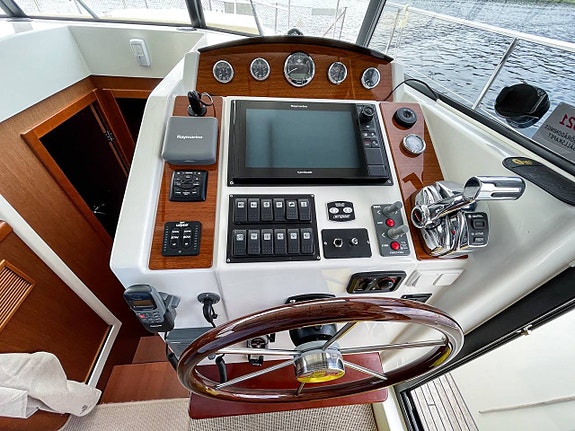 Beneteau Swift Trawler 34 | 2011 9 of 12