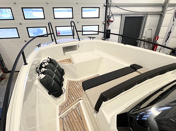 Finnmaster S6 -2025 | Yamaha F150 -2025 | 41h | Vi tar byte! 8 of 12