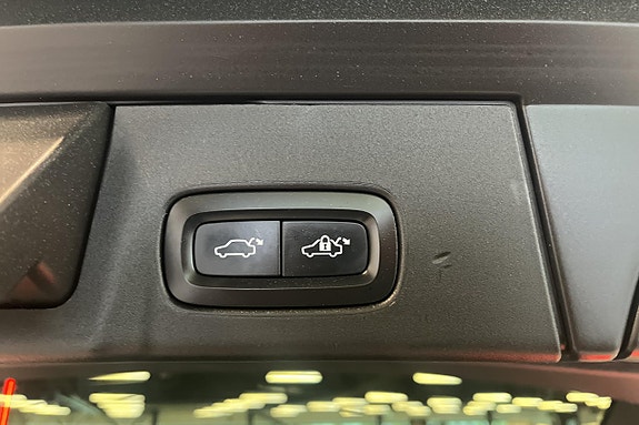 Volvo V90 Cross Country 25 of 25